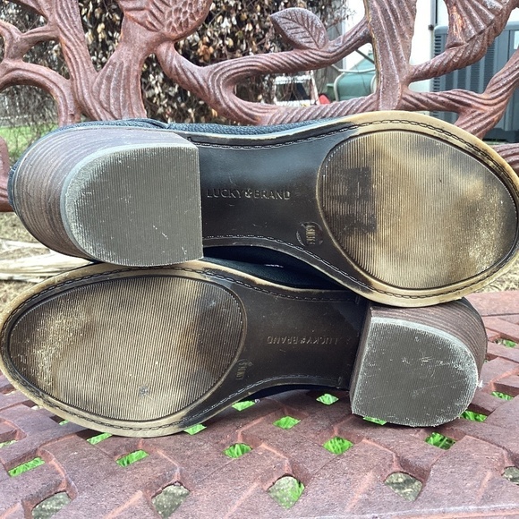 💋Lucky Brand Pebbled Leather Black Peep Toe Block Heel Ankle Booties - Picture 5 of 9